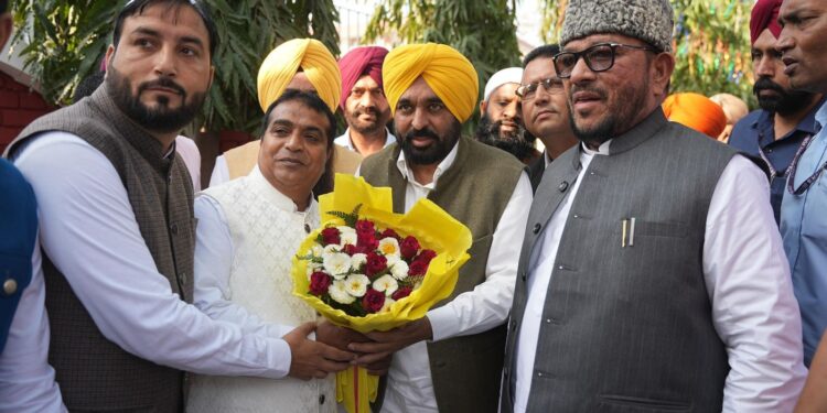 मुख्यमंत्री भगवंत सिंह मान ने मलेरकोटला के लिए बड़ी घोषणा, मेडिकल कॉलेज होगा स्थापित, एमबीबीएस की 100 सीटें होंगी