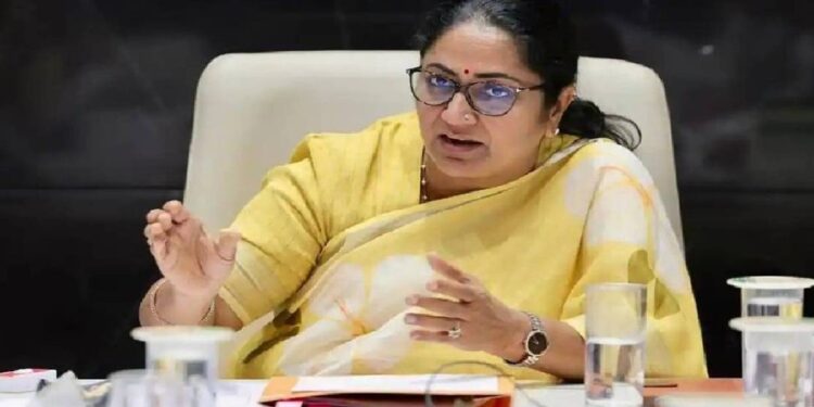 महिला आरक्षण पर नहीं बनी बात: सर्वदलीय बैठक रही बेनतीजा! CM रेखा गुप्ता बोलीं- कुछ लोगों को रास नहीं आ रहा मातृशक्ति का विकास