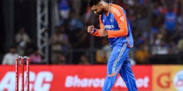 IPL 2026 Record: वरुण चक्रवर्ती ने रचा इतिहास! वैभव सूर्यवंशी को आउट करते ही बने 200 T20 विकेट लेने वाले सबसे तेज भारतीय स्पिनर