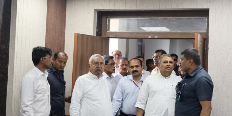 पटना: CM नीतीश ने किया बिपार्ड स्किल पार्क का निरीक्षण, बिहार के युवाओं के लिए फ्री ट्रेनिंग और रोजगार पर जोर