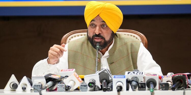 कभी घाटे में चल रहा बिजली विभाग पिछले 4 वर्षों से पंजाब के 90 प्रतिशत घरों को मुफ्त बिजली देकर भी मुनाफा कमा रहा है: भगवंत सिंह मान