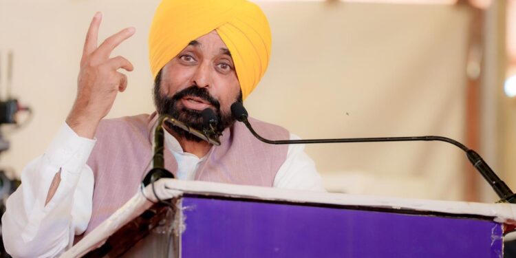 भगवंत मान सरकार द्वारा बाबा साहिब अंबेडकर के जन्म दिवस के अवसर पर प्रदेश की लगभग सभी महिलाओं के कल्याण के लिए योजना की शुरुआत; पंजाब में 1000–1500 रुपये मासिक सहायता की शुरुआत