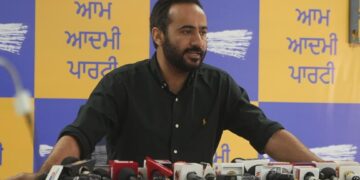 आप’ नेताओं के घर पर ईडी-सीबीआई की रेड करवाकर अमित शाह पार्टी तोड़ने की कर रहे कोशिश: मीत हेयर