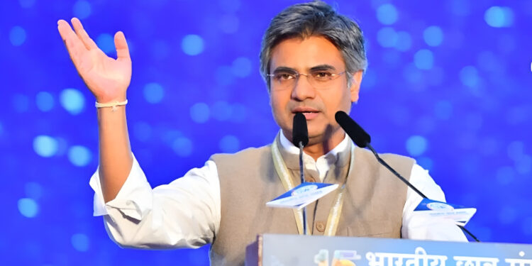 राजस्व की राजनीति और प्रतिशोध का खेल: संदीप पाठक प्रकरण