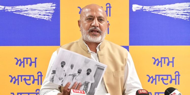 भाजपा लोगों को डराने-धमकाने और पार्टी में शामिल करने के लिए ईडी और सीबीआई का दुरुपयोग कर रही है: बलतेज पन्नू