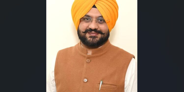 भगवंत मान सरकार धान सीजन के दौरान किसानों को निर्बाध 8 घंटे बिजली सप्लाई सुनिश्चित कर रही है: तरुनप्रीत सिंह सौंद