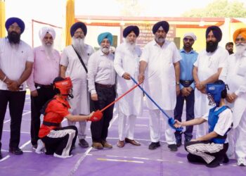 State Gatka Championship: कोटकपूरा में लड़कियों ने दिखाया सिख युद्धकला का हुनर, स्पीकर कुलतार संधवां करेंगे सम्मानित