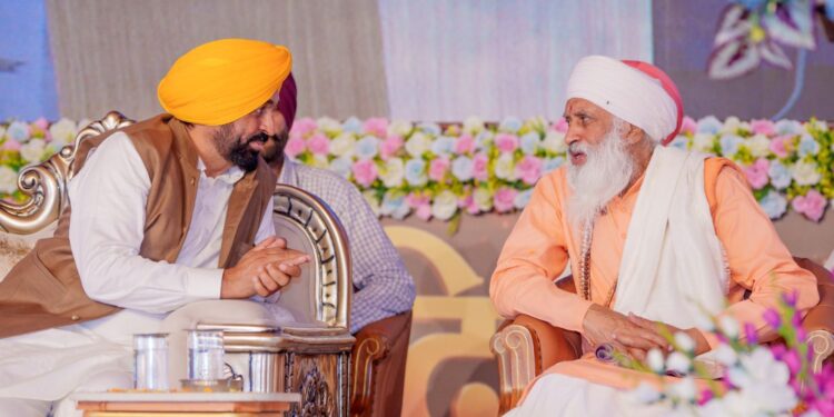 नशा विरोधी जागरूकता कार्यक्रम में शामिल हुए मुख्यमंत्री भगवंत सिंह मान; कहा, “हम पंजाब से नशे का कलंक मिटा देंगे”