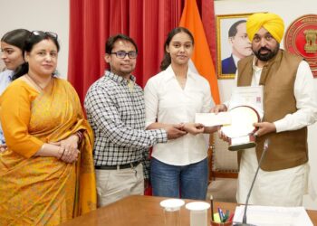 भगवंत मान सरकार की शिक्षा क्रांति का असर, पंजाब के 416 सरकारी स्कूलों की 12वीं कक्षा का रिजल्ट 100 प्रतिशत रहा