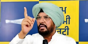 मोदी सरकार का रातों-रात डीज़ल-पेट्रोल की कीमतें बढ़ाने का फ़ैसला पंजाब और किसान विरोधी कदम: कुलदीप सिंह धालीवाल