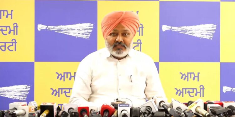 भाजपा को दिया गया हर वोट महंगे पेट्रोल और डीज़ल के लिए वोट होगा: हरपाल सिंह चीमा