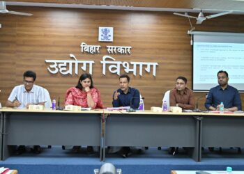 माननीय उद्योग मंत्री श्रेयसी सिंह की अध्यक्षता में बियाडा एवं आएडा की समीक्षात्मक बैठक आयोजित, औद्योगिक विकास एवं निवेश प्रोत्साहन पर हुई विस्तृत समीक्षा