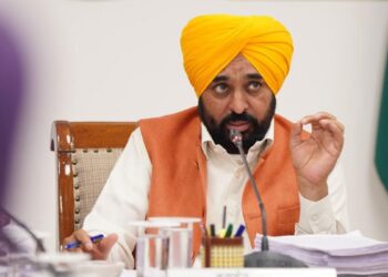 मुख्यमंत्री भगवंत सिंह मान ने मजदूर दिवस के अवसर पर श्रम वर्ग को तोहफा दिया, न्यूनतम मजदूरी में 15 प्रतिशत बढ़ोतरी का एलान