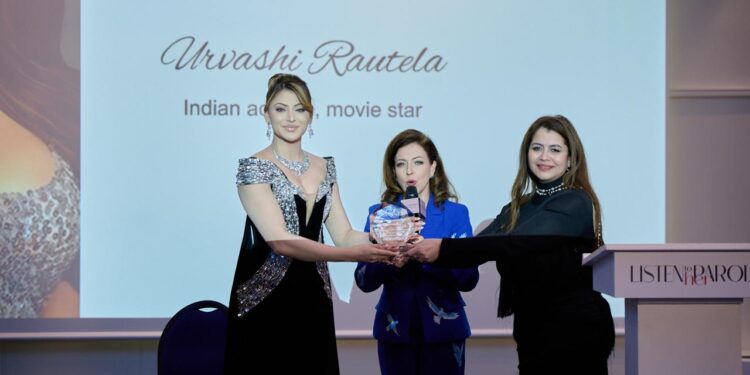 Urvashi Rautela Award: यूनेस्को ने उर्वशी को चुना ‘बेस्ट एक्ट्रेस’, इंटरनेशनल लेवल पर मिली बड़ी पहचान