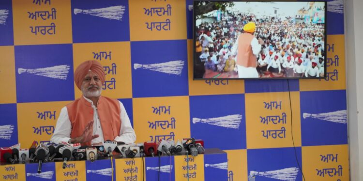 अकाली दल की फर्जी वीडियो मुहिम ने उनकी घबराहट को किया उजागर, उनके पास पंजाब के मुख्यमंत्री को निशाना बनाने के अलावा कोई मुद्दा नहीं बचा: बलतेज पन्नू