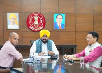 पंजाब की जवानी को बचाना हमारी सर्वोच्च प्राथमिकता; मुख्यमंत्री भगवंत सिंह मान ने डीसीज़ और एसएसपीज़ को ‘युद्ध नशियां विरुद्ध’ अभियान को और तेज करने के निर्देश दिए